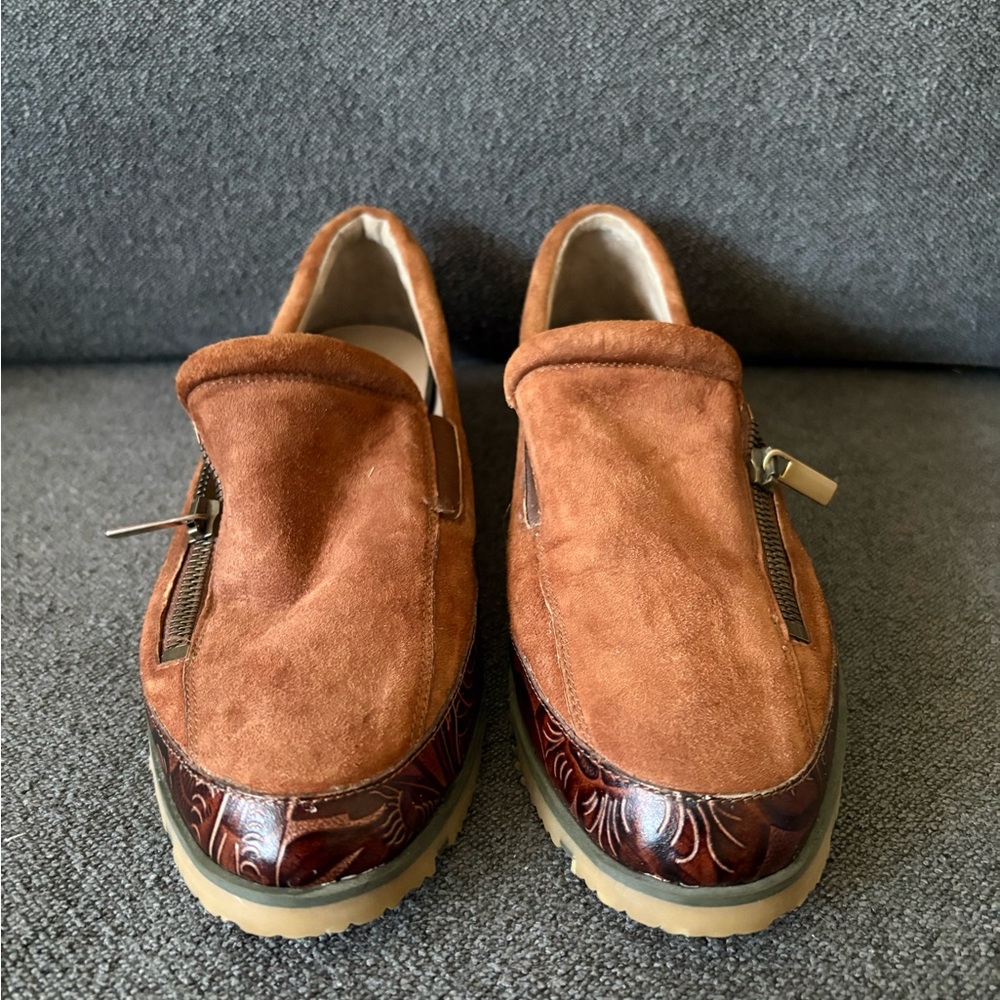 Brand New Donald J Pilner loafers